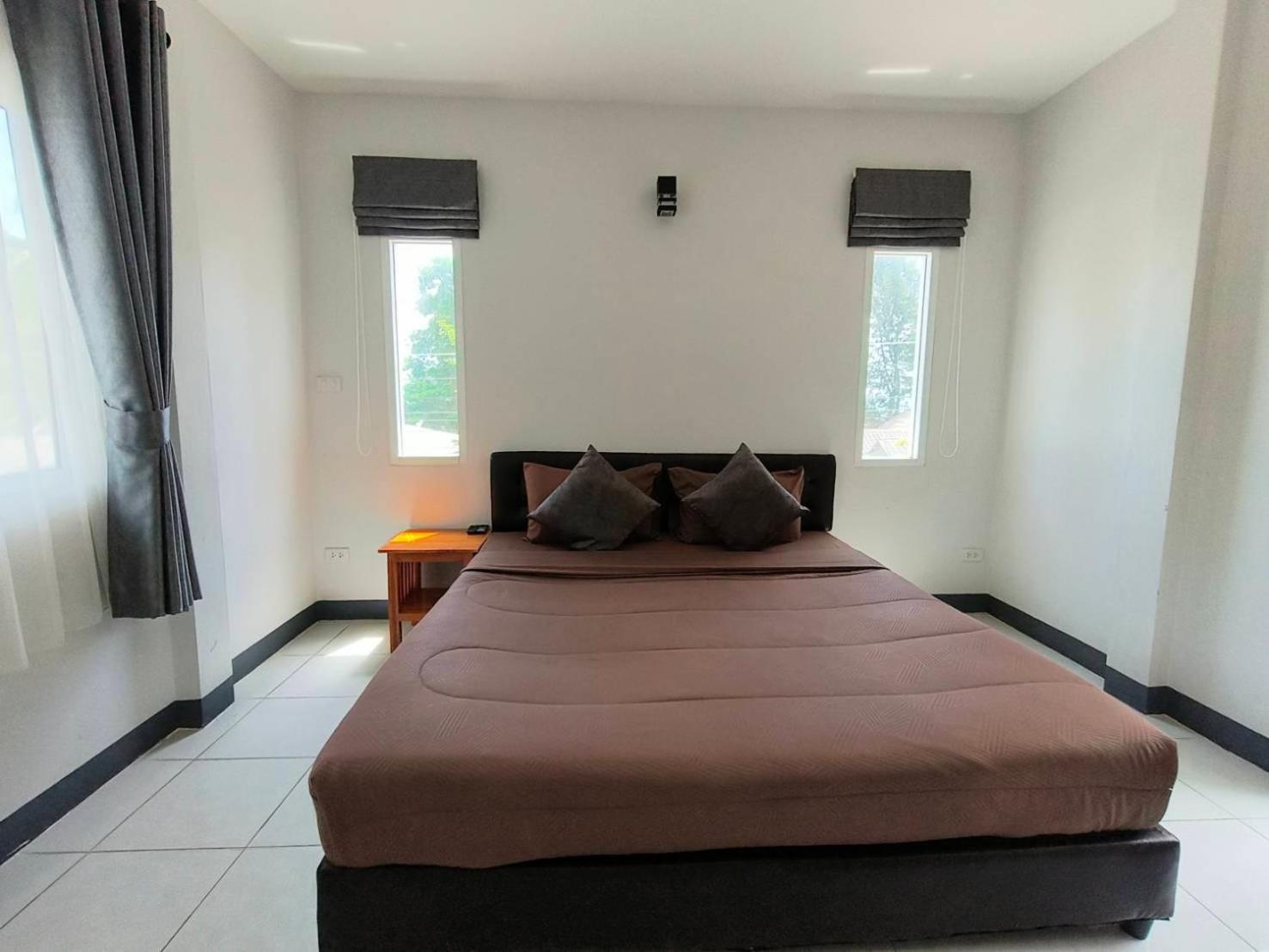 Nangkam Boutique Donsak Hotel Ban Pheng Krong Kültér fotó