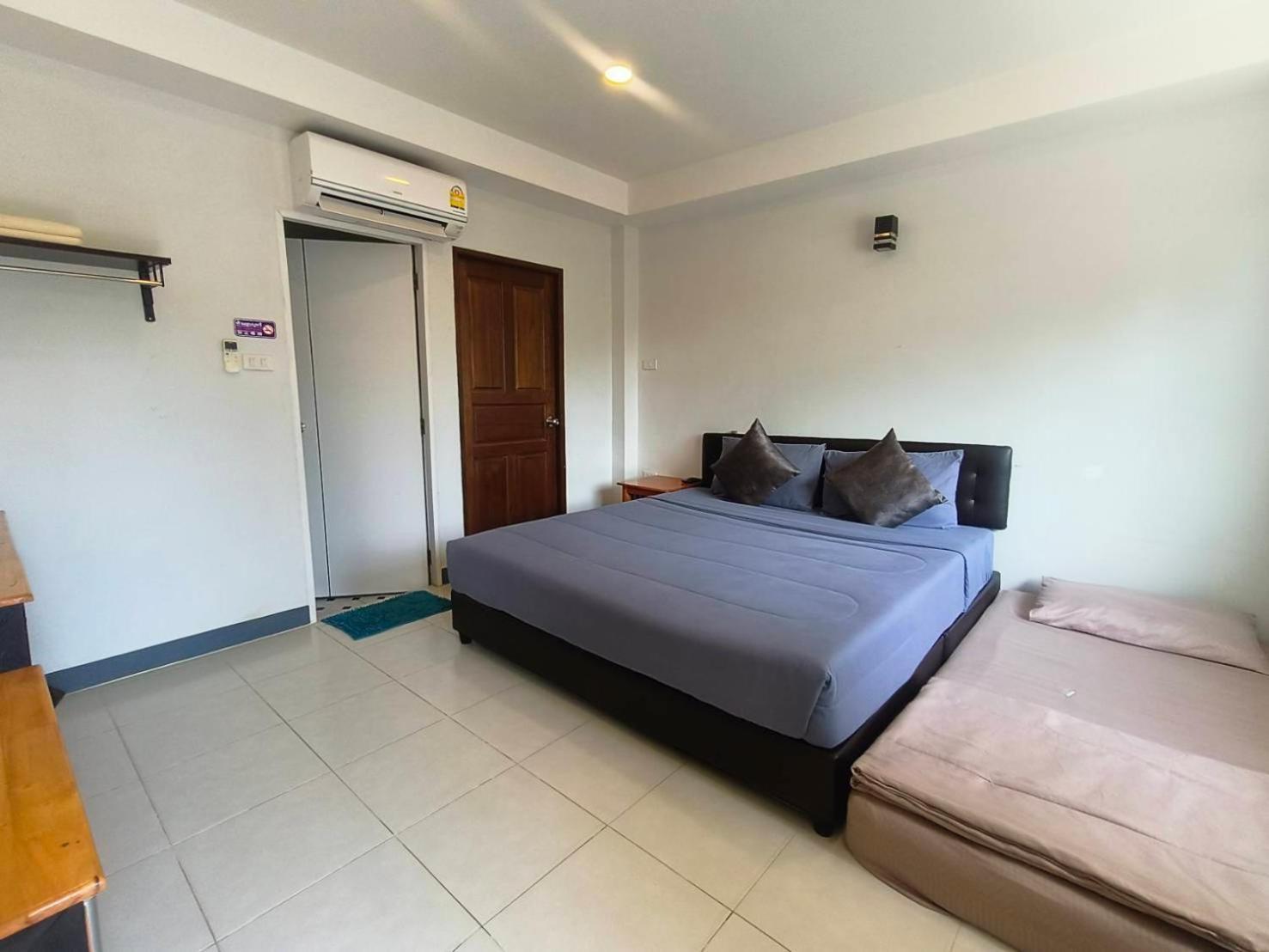 Nangkam Boutique Donsak Hotel Ban Pheng Krong Kültér fotó